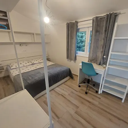 Mia 2 Apartmán