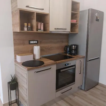 Mia 2 Apartman Banjol