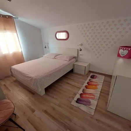 Mia 2 Appartement Banjol
