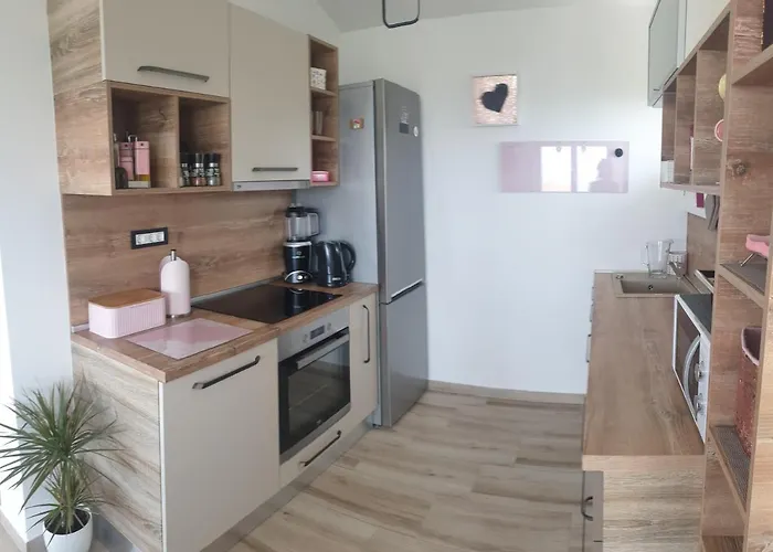 Mia 2 Apartman