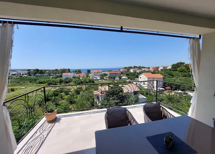 Apartman Mia 2 *